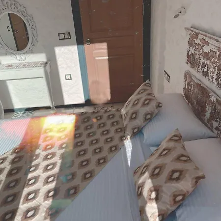 Afet Otel
