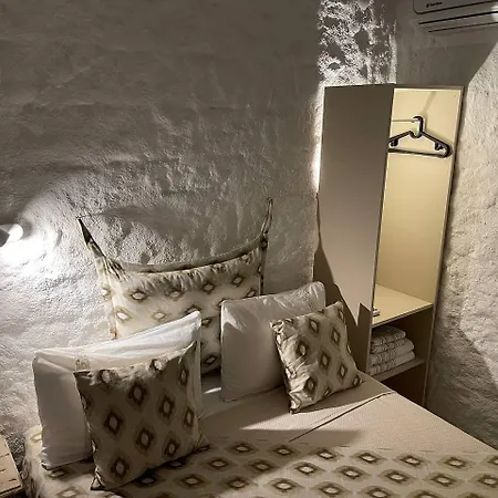 Otel Afet *
